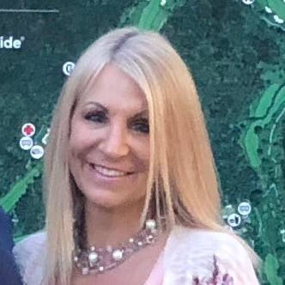 Meet your Posher, Sue - Picture 1 of 1